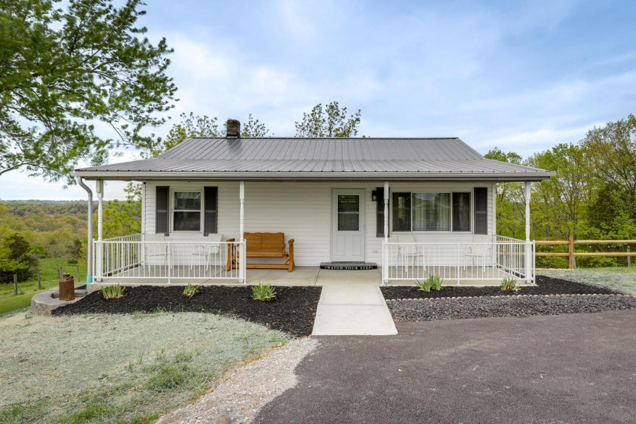 Vila Cozy Kentucky Retreat - Deck, Near Ark Encounter! Dry Ridge Exteriér fotografie